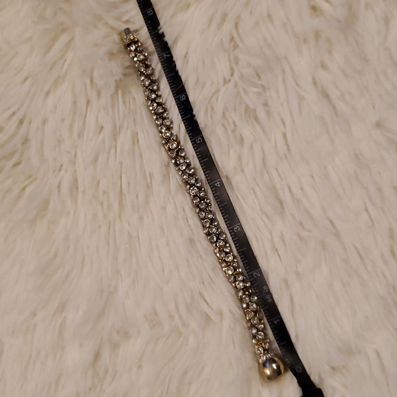 Banana Republic Bracelet - Picture 5 of 6